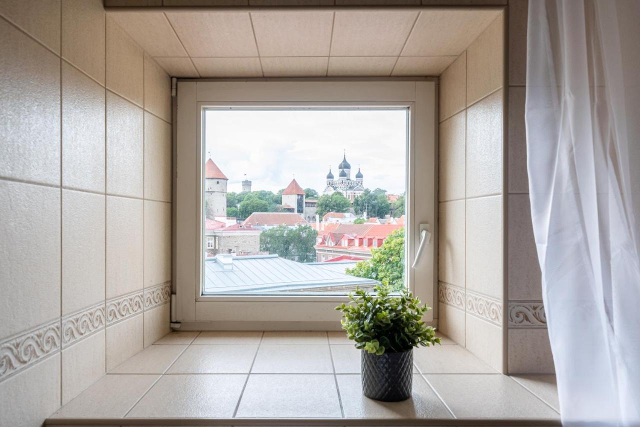 Old Town - Suur Karja Apartment Tallinn Exterior photo